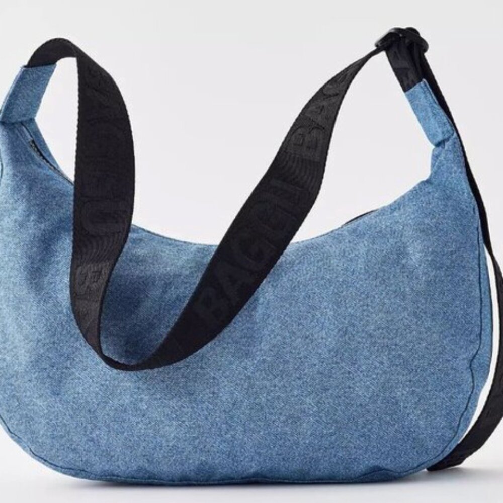 Medium Denim Crescent Bag by Baggu - Picture 2 of 3